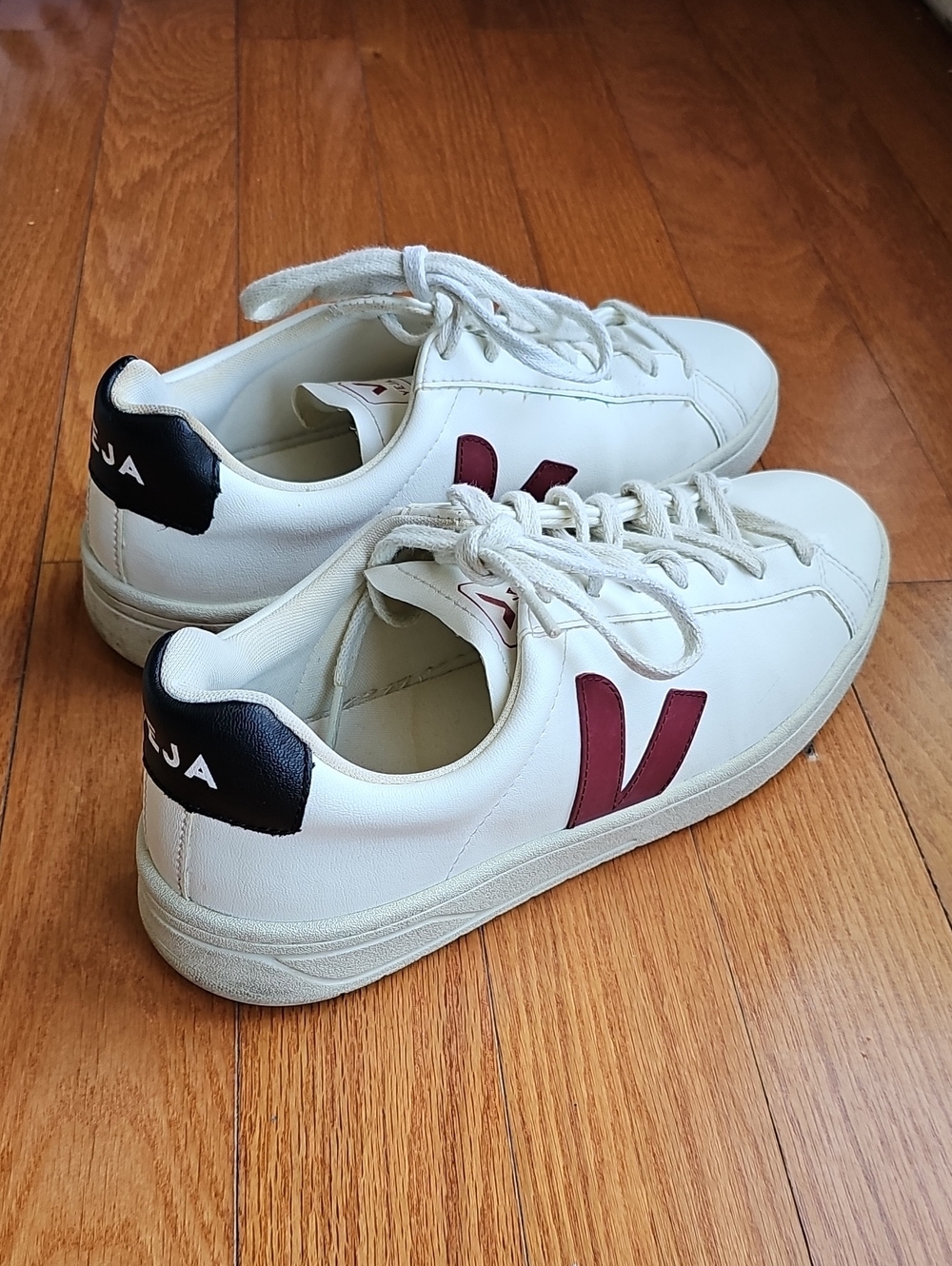 Veja V-10 Sneakers in White with Burgundy V and Black Heel